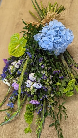 Blue & Purple Tied Sheaf