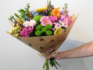 The Happy Bee Bouquet